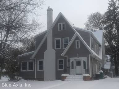 Main picture of 83 Monterey Pkwy
