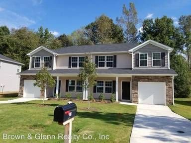 Main picture of 110 Village Creek Way