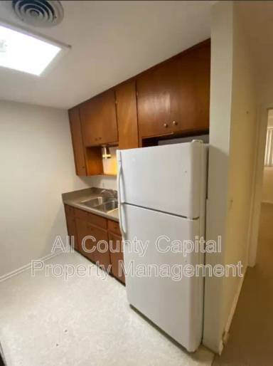 Main picture of 1302 Norwalk Ln