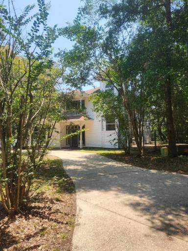 Main picture of 431 Rankin Rd