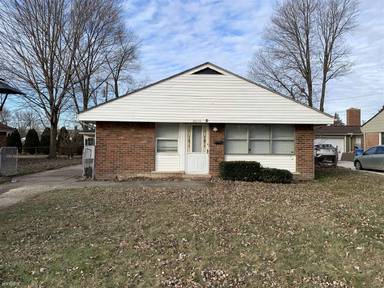 Main picture of 24235 Tallman Ave