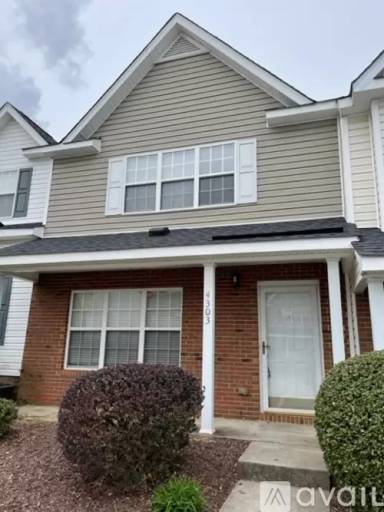 Main picture of 4303 Carlys Way