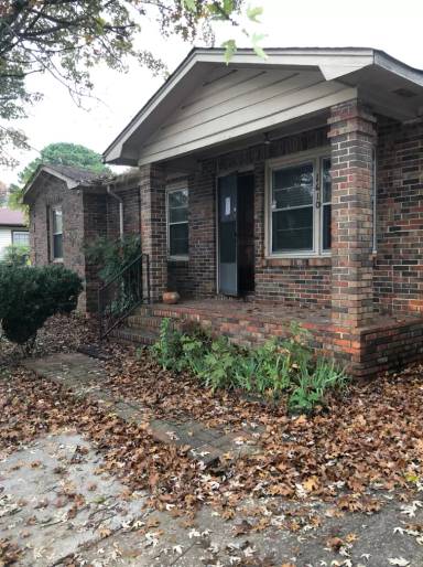Main picture of 1606 Armstrong St NW