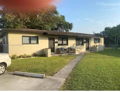 Main picture of 5835 NW 7 St