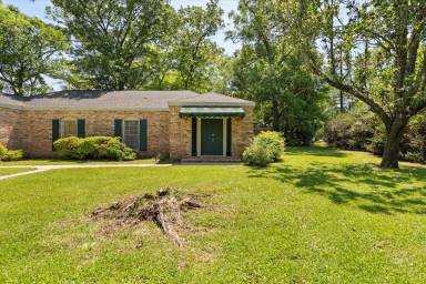 Main picture of 2825 Cottage Hill Rd