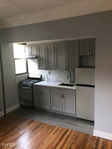Main picture of 374 7th St