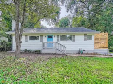 Main picture of 1263 Oakland Dr SW