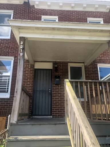 Main picture of 3120 Ravenwood Ave