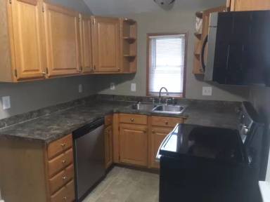 Main picture of 813 S 51st St