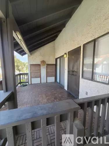 Main picture of 18006 River Cir