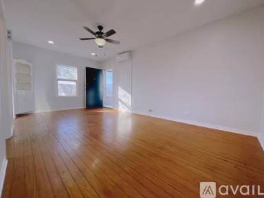 Main picture of 422 Pershing Ave