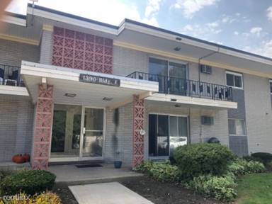 Main picture of 1390 Golden Gate Blvd