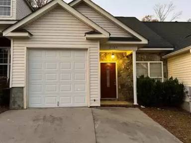 Main picture of 2109 Reserve Ln