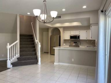 Main picture of 4923 E Hazel Dr