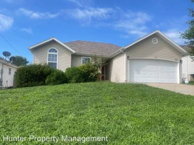 Main picture of 508 W Woodbine Rd