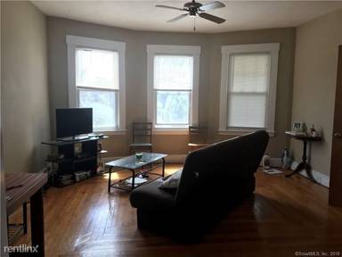 Main picture of 177 Helen St