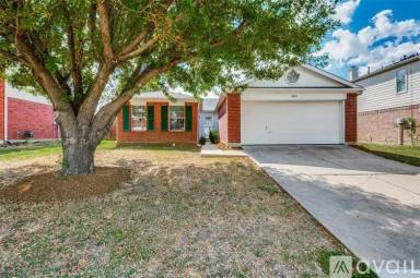 Main picture of 2448 Breanna Way