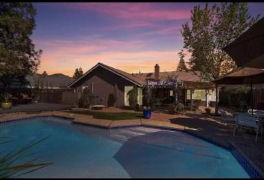 Main picture of 504 Bridle Ct