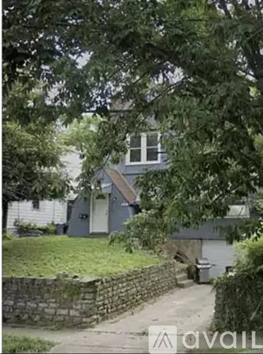 Main picture of 414 N Wayne Ave
