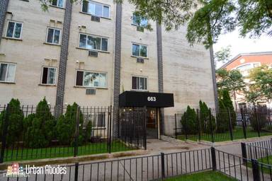 Main picture of 663 W Grace St
