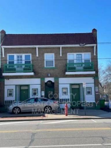 Main picture of 4512 E 131st St