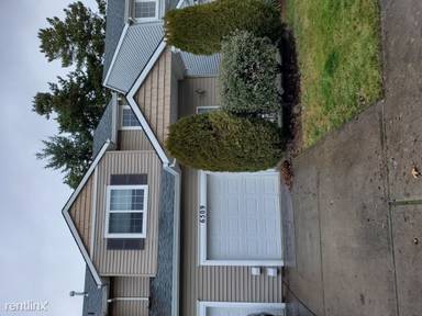 Main picture of 6549 NE Deer Run St
