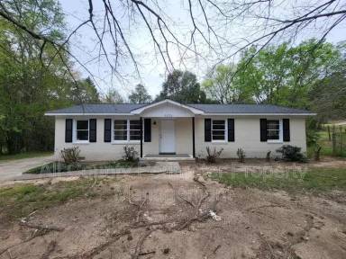 Main picture of 4226 Robinson Cir