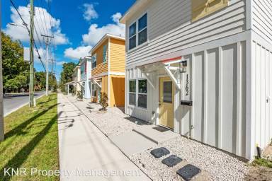 Main picture of 1328 NW 5th Ave