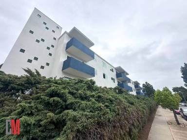 Main picture of 5435 Heidi St