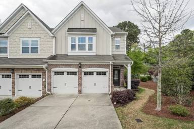 Main picture of 1195 Lookout Ridge Rd