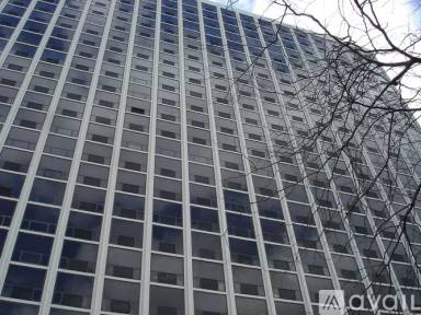 Main picture of 4343 Clarendon Ave Condos