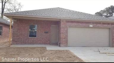 Main picture of 24 Towering Oaks Dr