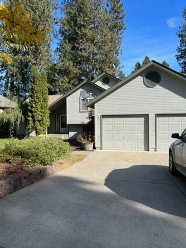 Main picture of 3868 N Palmer Dr