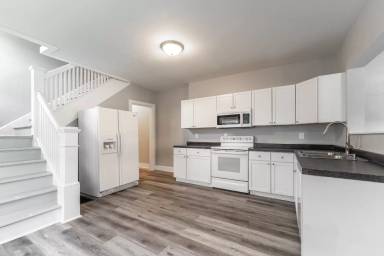 Main picture of 3416 N Capitol Ave