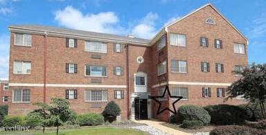Main picture of 821 Green St