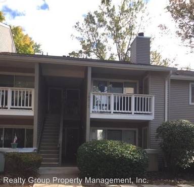 Main picture of Farmingdale Condominium