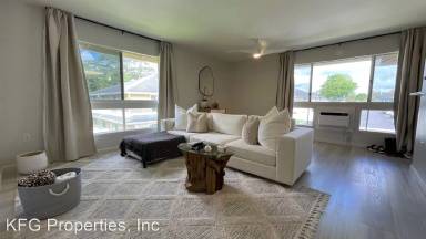 Main picture of 95-1075 Koolani Dr