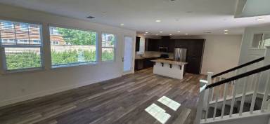 Main picture of 5357 Kirby Pl