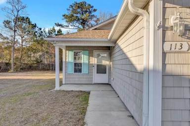 Main picture of 113 Bay Tree Cir