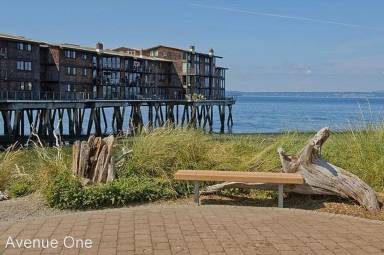Main picture of 3717 Beach Dr SW