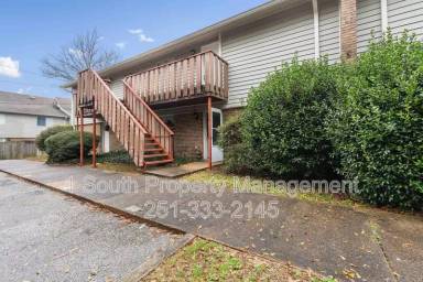 Main picture of 6527 Old Shell Rd