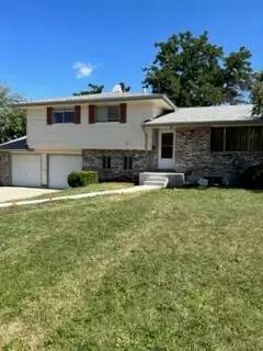 Main picture of 7012 S Cherry Dr