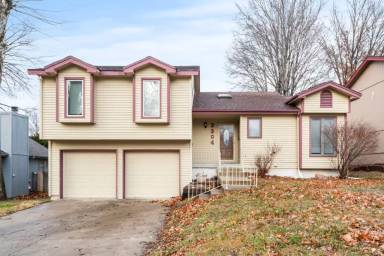 Main picture of 2204 NW 58th St