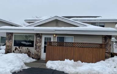 Main picture of 100 Simon St SE