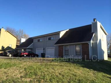 Main picture of 2909 University Dr