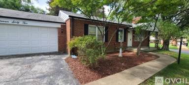 Main picture of 1162 Phalen Rd