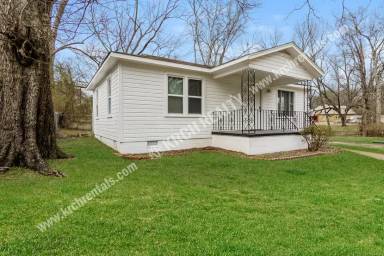 Main picture of 3306 Berkley Ave