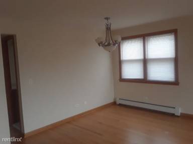 Main picture of 5101 N Kenton Ave