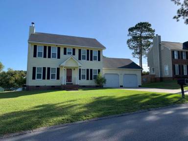 Main picture of 6000 Lake Trail Dr