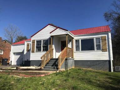 Main picture of 3608 South Haven Rd